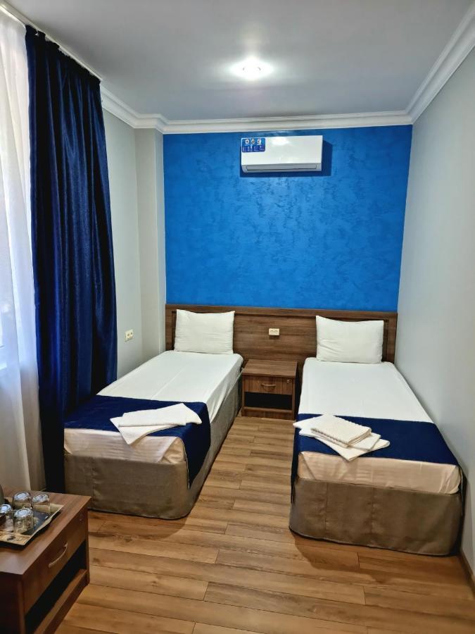 Nobi Guest House Гагра Екстер'єр фото