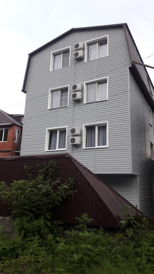 Nobi Guest House Гагра Екстер'єр фото