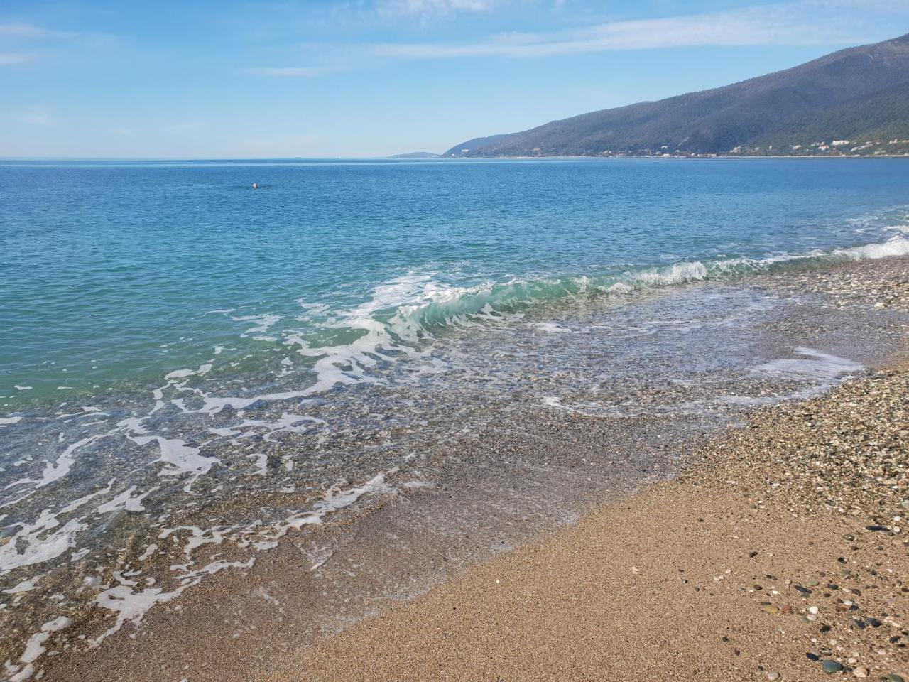 Nobi Guest House Гагра Екстер'єр фото